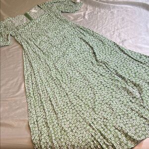 H&M Green Floral Maxi Dress